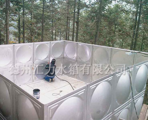 匯力不銹鋼水箱安裝